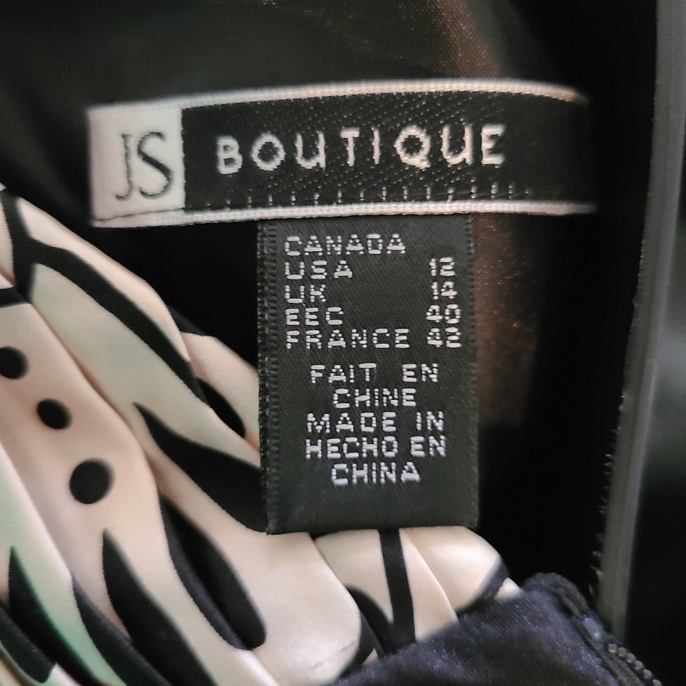 JS Boutique - Picture 2 of 3